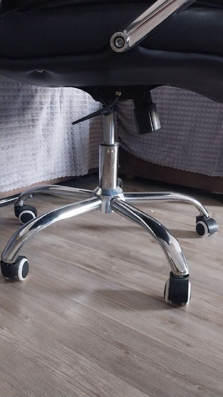 Компьютерный стул с регулировкой спинки 3