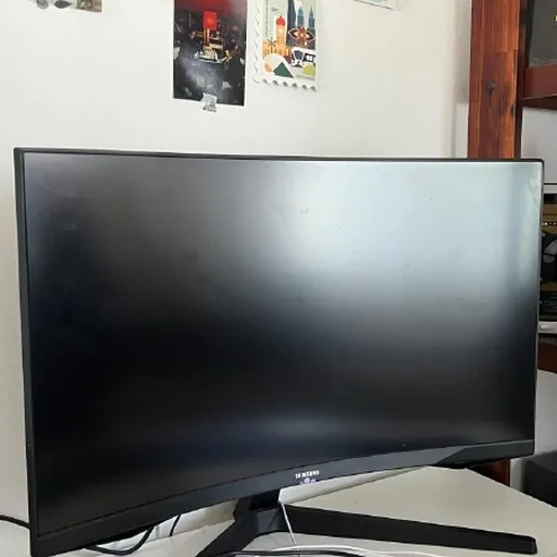 Игровой изогнутый монитор Samsung Odyssey G5 27"