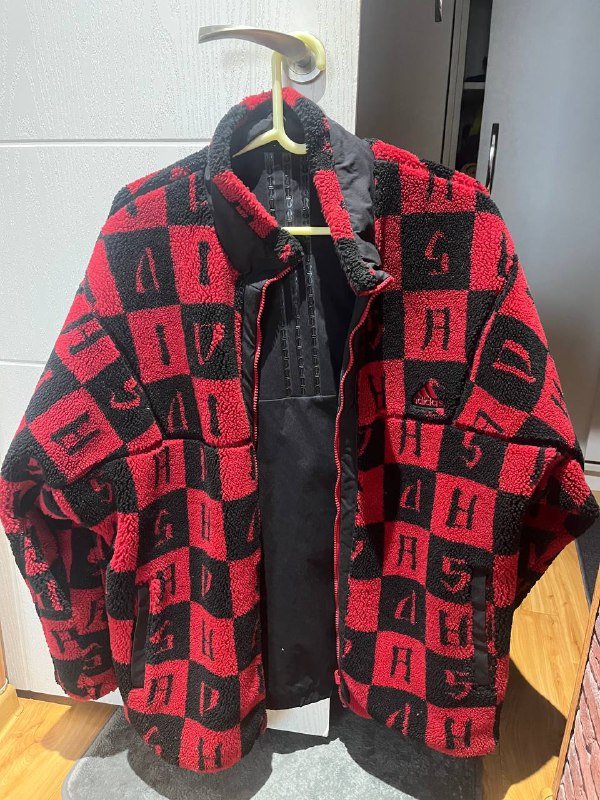 Двусторонняя adidas куртка boa sherpa 2