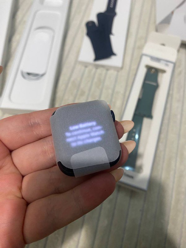 Apple Watch SE 2 40mm черный, два ремешка