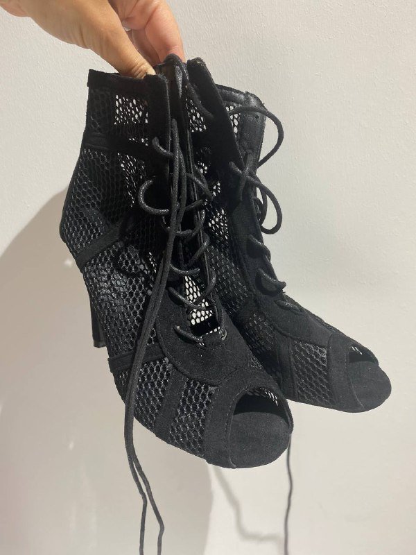 Обувь женская 36 размер красная и черная 6