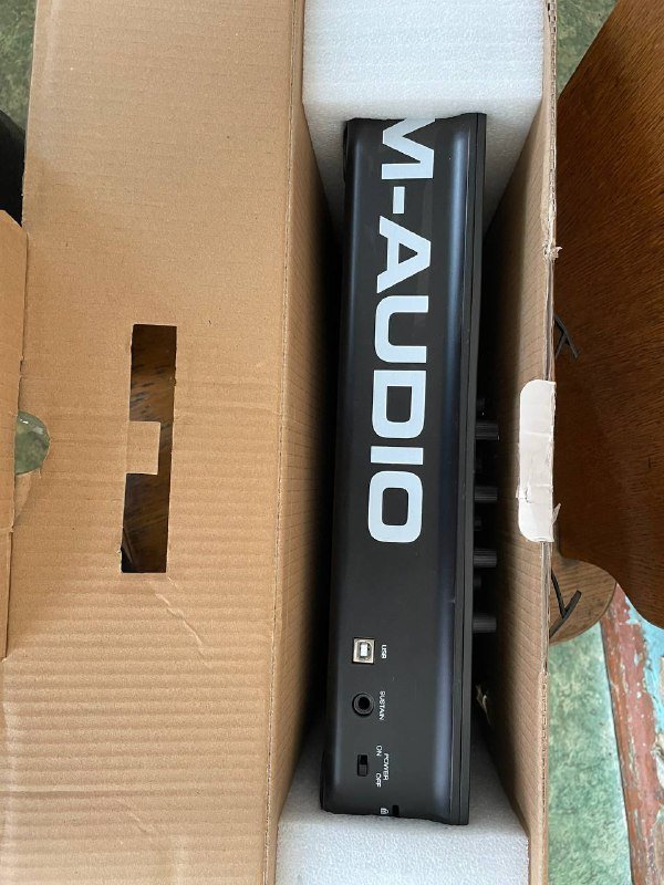 MIDI-клавиатура M-Audio Oxygen 25 MKV 4
