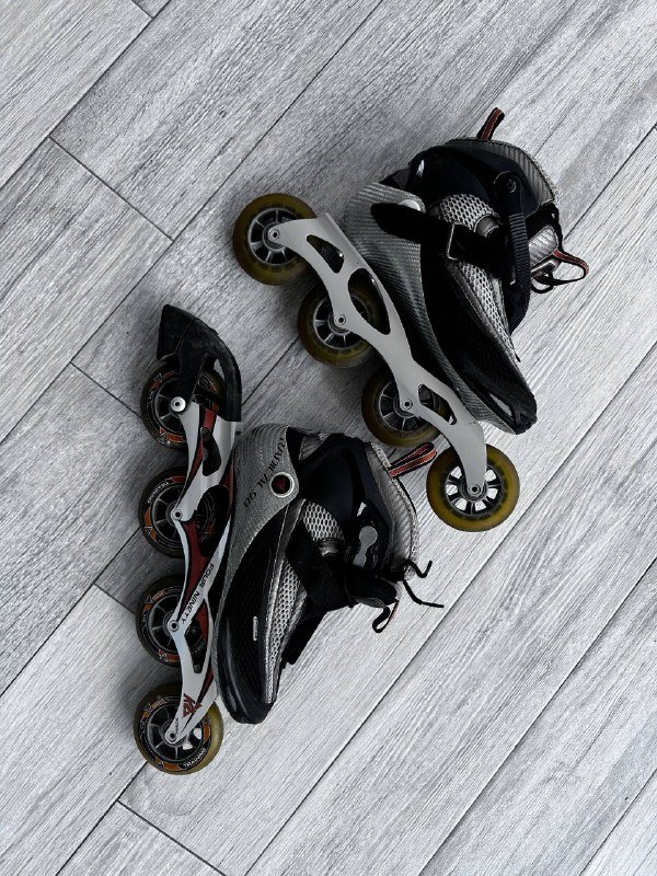 Роликовые коньки размер 40