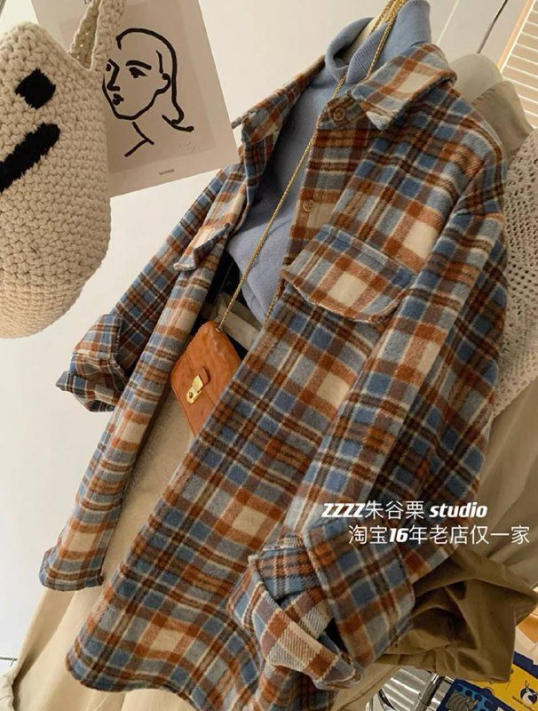 Рубашки женские стильные M на S 4