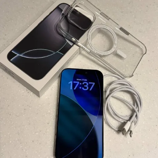 iPhone 16 Pro 128 GB белый