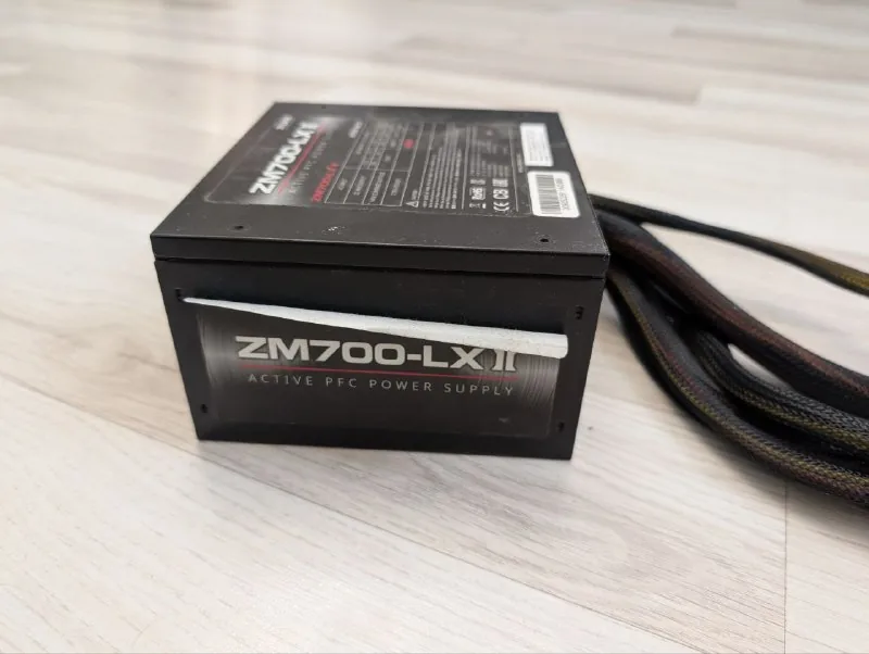 Zalman ZM700-LX2 700W კვების ბლოკი 1