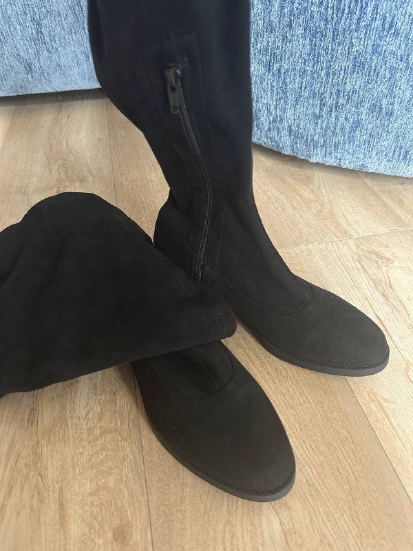 Новые высокие женские сапоги размер 37,5-38 2