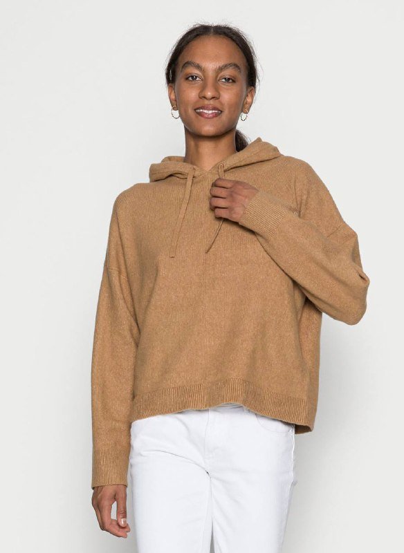 жилет ZARA, джинсы Massimo Dutti, кардиган Massimo Dutti, свитер Massimo Dutti, брюки Massimo Dutti, костюм Tommy Hilfiger, боди Calvin Klein, боди Guess, кардиган Zara 6