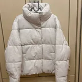Куртки Levi’s и Calvin Klein 9