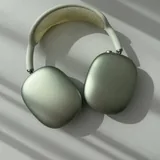 Apple AirPods Max 1, Apple Watch Series 7, зарядная станция, шампунь для собак 4