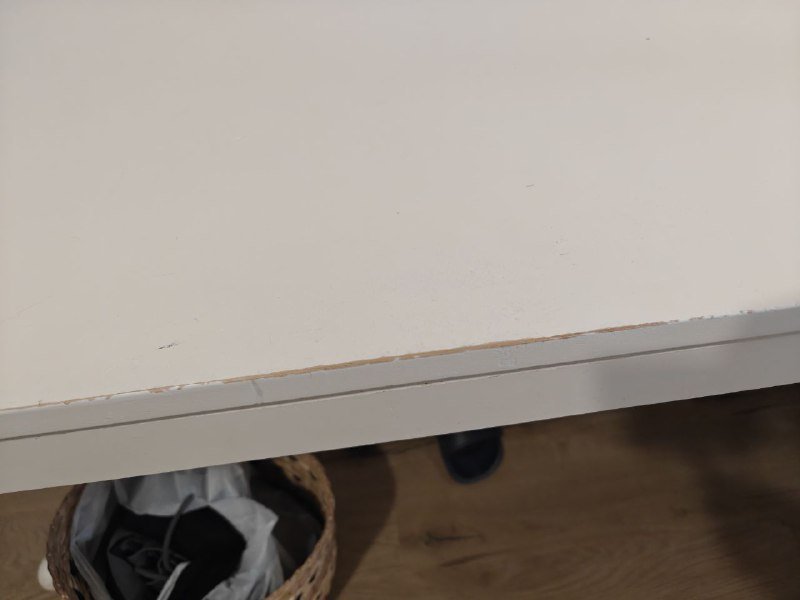 Стол белый и коричневый большой 5