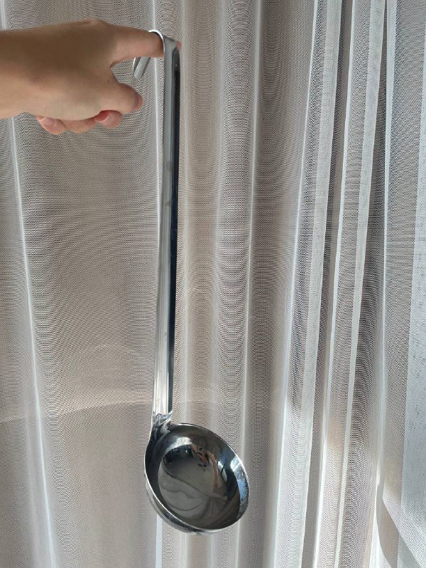 Посуды и кухонные принадлежности: чайник, кружки, тарелки, сковорода и емкости 2