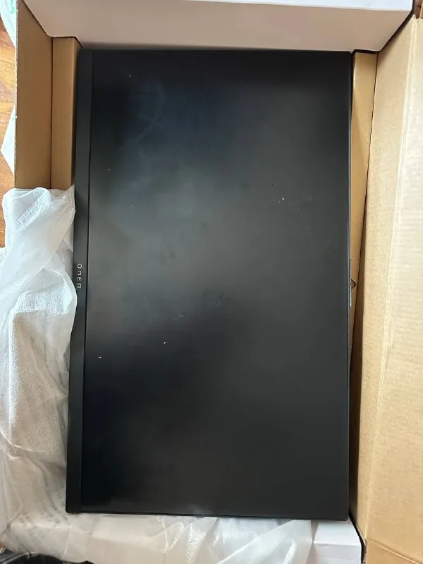 OMEN 27 monitor 1