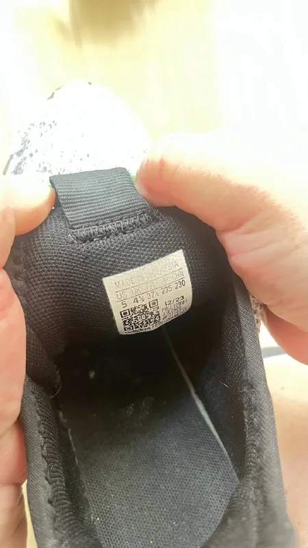 Кроссовки Adidas 1