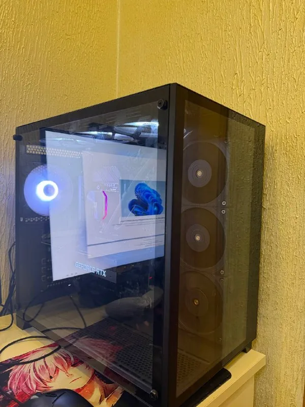 Powerful gaming PC Intel Core i9-12900KF RTX 3070 1