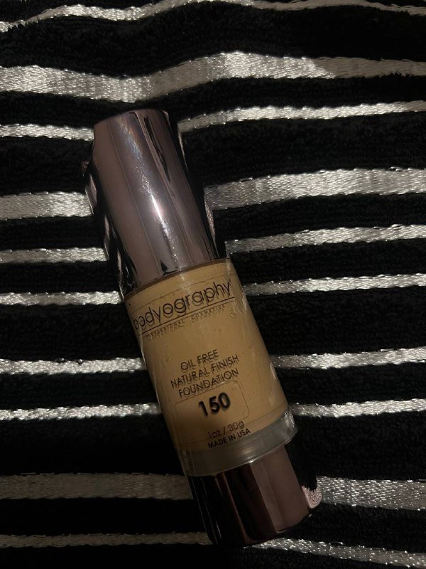 Маска для волос Estel, бальзам MOCHEQI argan oil, палетка теней Mesauda, скульптор Alix Avien, тональные средства 6