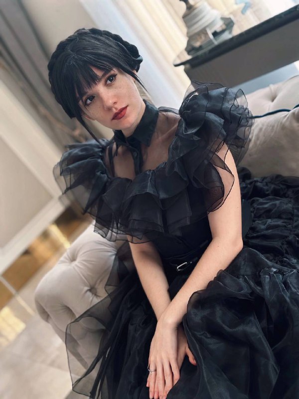 Костюм чирлидерши, платье Уэнсдей, костюм Мелины из Elden Ring 2