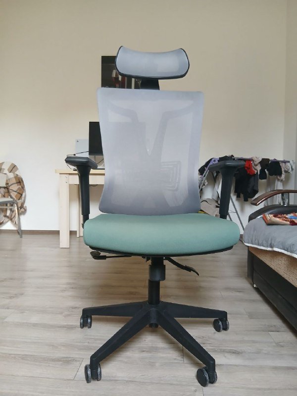 Эргономическое кресло 1