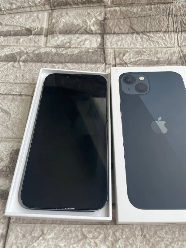 iPhone 13 128GB Midnight 1