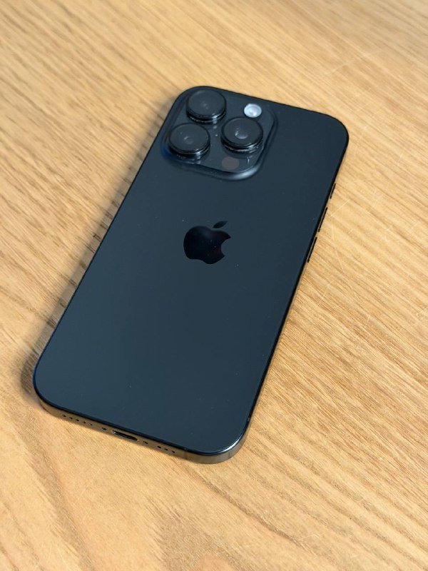 iPhone 16 Pro 128gb eSim с кейсом 3