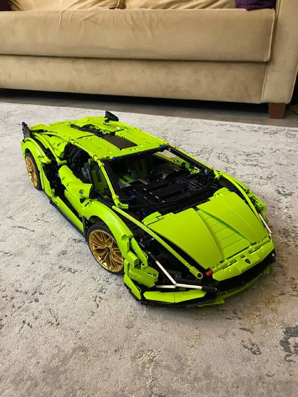 LEGO Technic Lamborghini Sián FKP 37 2