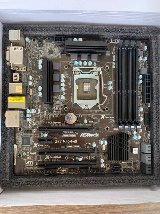 Настольный обогреватель, материнская плата ASRock Z77 Pro4-M, комплектующие, наушники 2