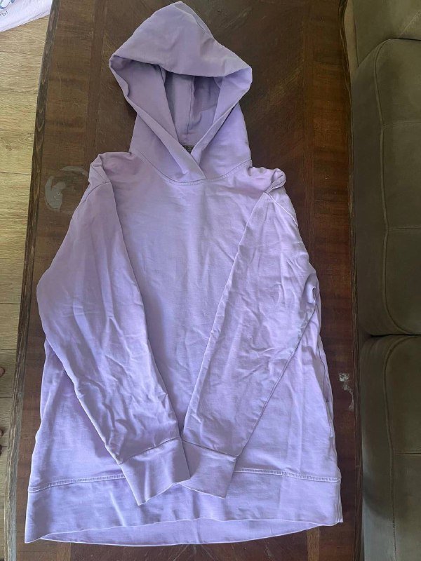 Джинсовая куртка, шапка, кожаные перчатки, худи, юбка, рубашка 6