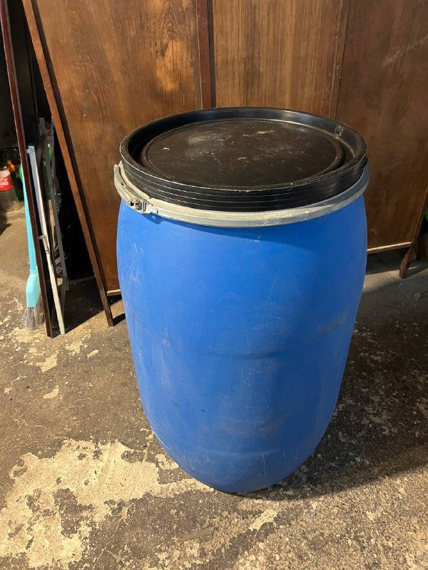 Пластиковая канистра 20 л, пластиковая бочка 220 л 2