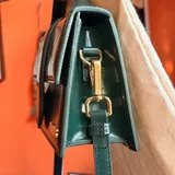 Сумка Jacquemus Le Grand Bambino 4