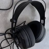 Behringer BH60 Studio Headphones 2