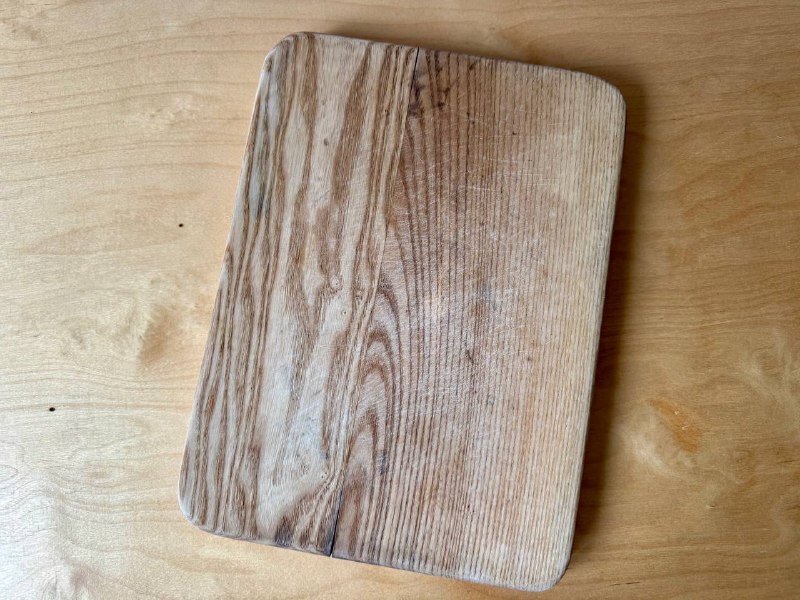 Разделочная доска из натурального дерева 2