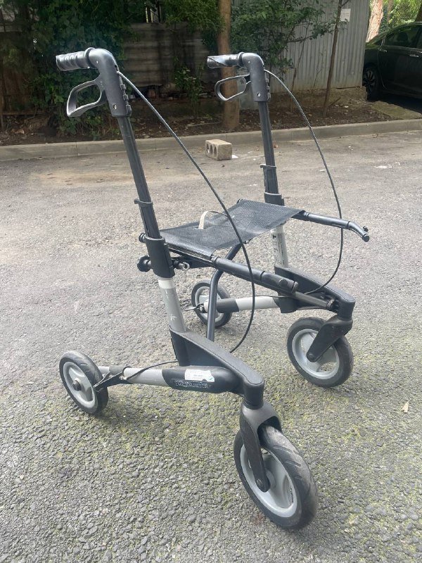 Медицинские ходунки