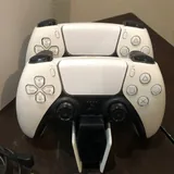 PlayStation 5 с дисководом, 2 джойстика, зарядная станция 4