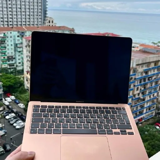 MacBook Air M1