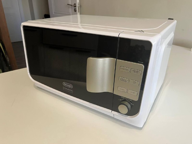 Микроволновка Delonghi MW20