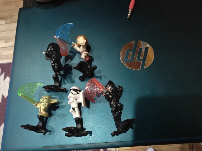 Фигурки Киндер Star Wars