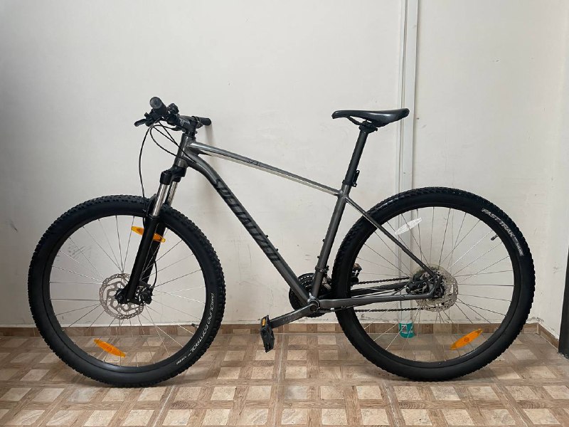 Велосипед SPECIALIZED 29 радиус колёс