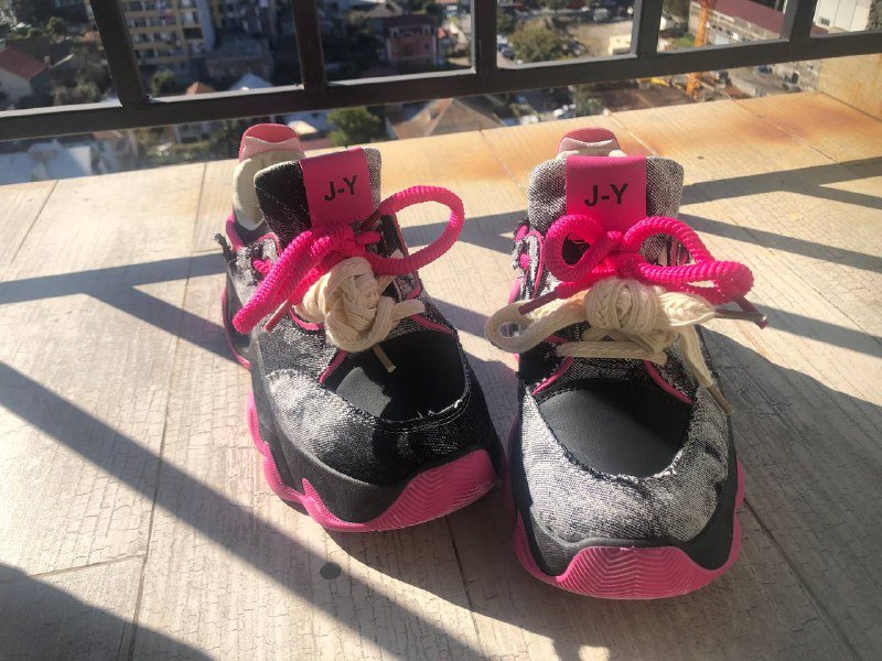 Кроссовки 38 размер 3