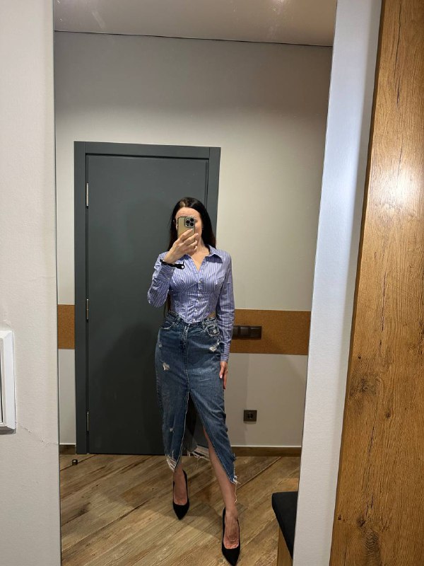 Платья Bershka, платья Zara, юбка-шорты Zara, джинсовая юбка Stradivarius, рубашка Bershka, костюм Adidas 6