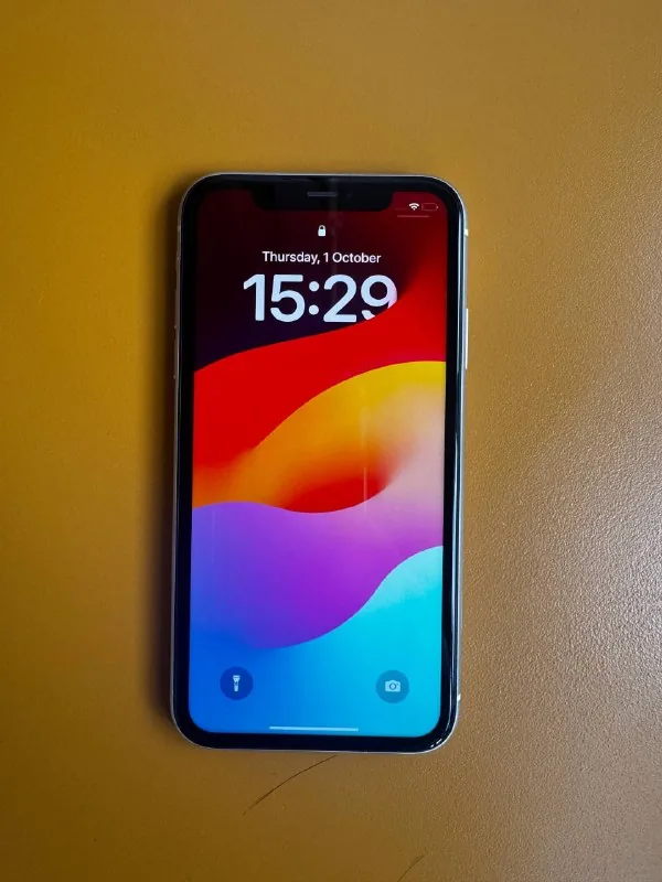 iPhone 11 128 GB 1