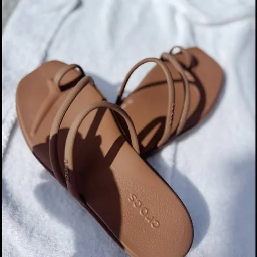 Женские сандалии Crocs Miami