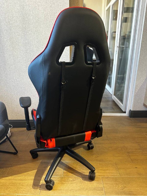 Геймерское кресло компьютерный стул 6