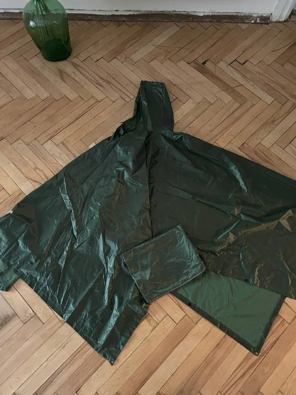 Пончо-дождевик