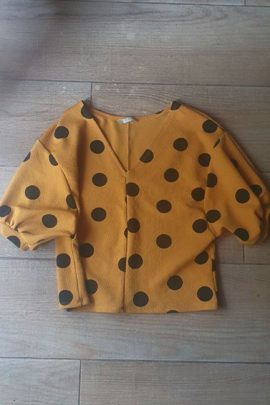 Сумочка, свитшот Adidas, кофта Zara, джинсы GUESS, юбка BERSHKA 4