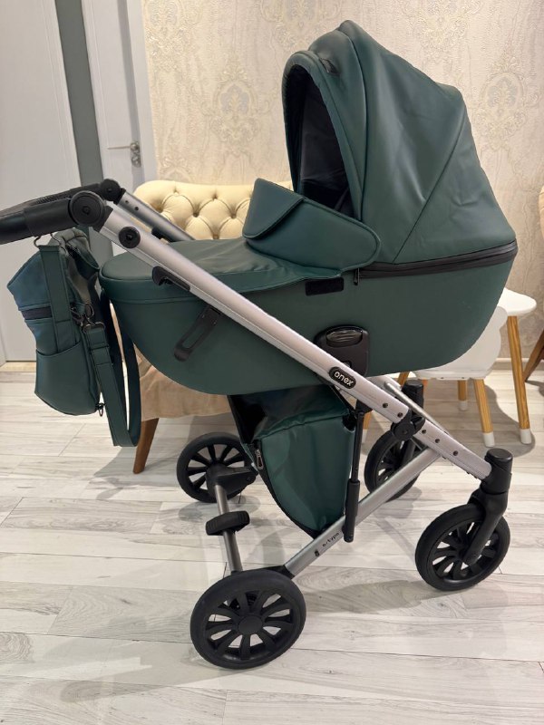 Тостер, шторы с карнизом, коляски Anex и Kikka boo 5