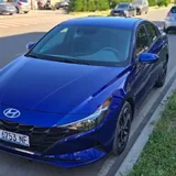 Hyundai Elantra SEL 2