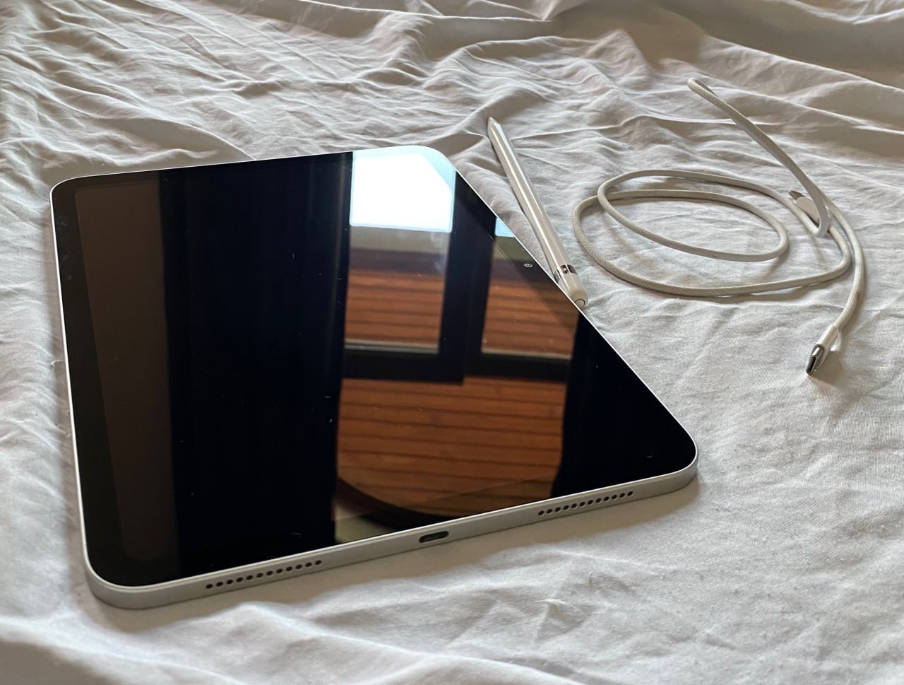 iPad 10.9 64GB, Apple Pencil 1st gen 1