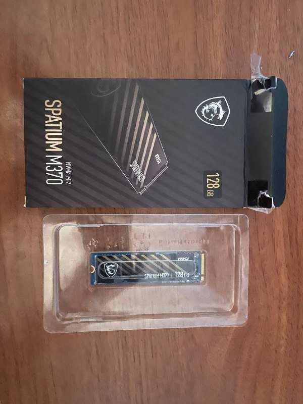 жесткий диск 128 ГБ, зарядное устройство для ноутбука