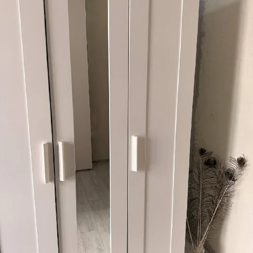 Шкаф