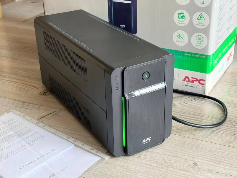 APC UPS BVX2200LI-GR 1